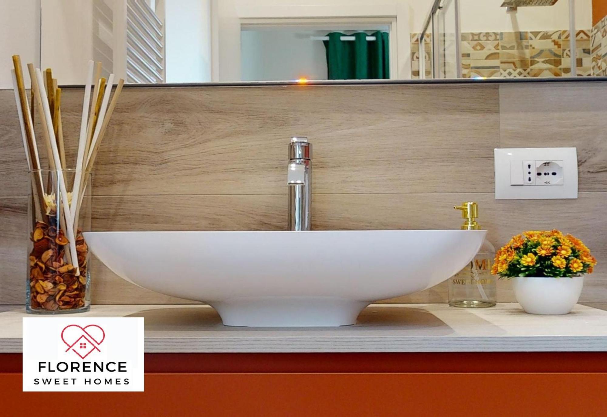 Sonia Apartment With Free Parking By Florence Sweet Homes Florença Exterior foto